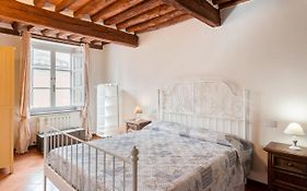 Appartamento Santa Gemma - Affitti Brevi Italia